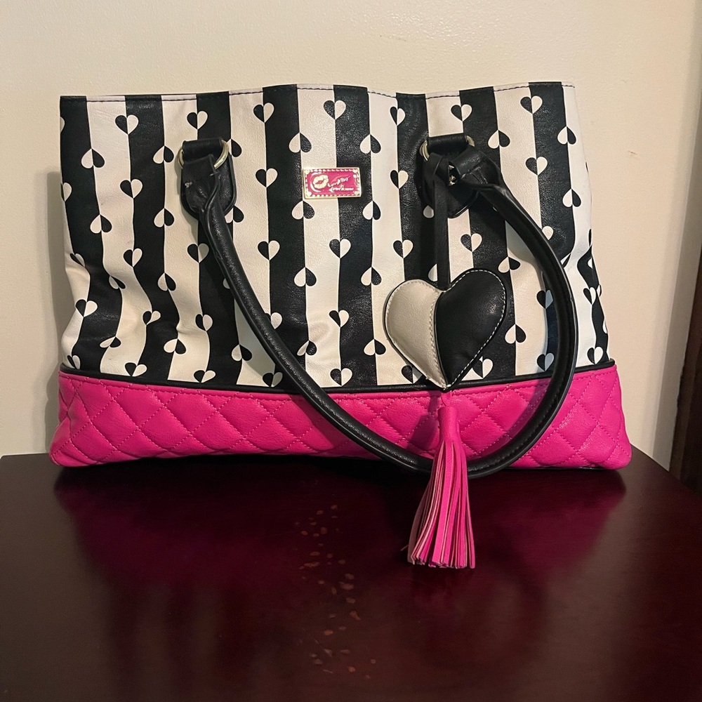 Betsey Johnson purse